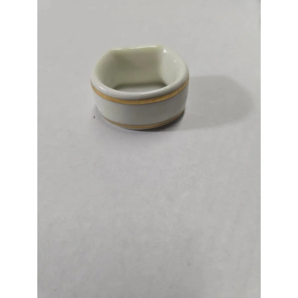 Gorham Set of 4 Porcelin Napkin Rings Gold Trim‎ White Vintage